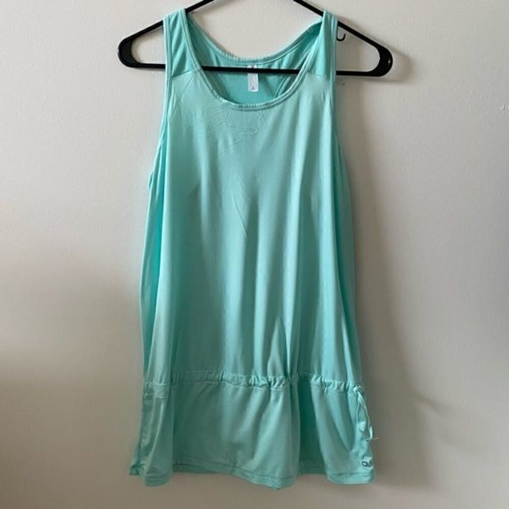 Gap Athletic Tank Top